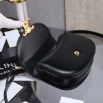 セリーヌ MINI BESACE TRIOMPHE ショルダーバッグ 101063 セリーヌ MINI BESACE TRIOMPHE ショルダーバッグ 101063