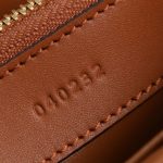 セリーヌ レザーショルダーバッグ 197983BF9.04LU セリーヌ レザーショルダーバッグ 197983BF9.04LU