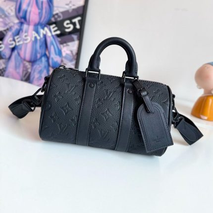 ルイヴィトン LV キーポルバンドリエール25 M20900
