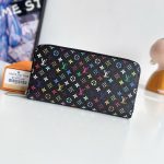 ルイヴィトン  長財布 ジッピーウォレット M13922