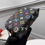 ヴィトン LV × TM ポシェット コスメティック PM M13744 ヴィトン LV × TM ポシェット コスメティック PM M13744