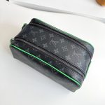 ルイヴィトン ドップ・キット バンブーグリーン M26433 ルイヴィトン ドップ・キット バンブーグリーン M26433