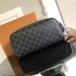 ルイヴィトン ドップ・キット クラッチバッグ 大人気 N40127 ルイヴィトン ドップ・キット クラッチバッグ 大人気 N40127