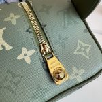 ルイヴィトン ドップ キットポーチ セカンドバッグ M26963 ルイヴィトン ドップ キットポーチ セカンドバッグ M26963