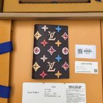 ヴィトン パスポートカバー クーヴェルテュール・パスポール M28281 ヴィトン パスポートカバー クーヴェルテュール・パスポール M28281