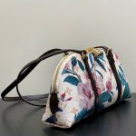 ルイヴィトン 花柄 モノグラム ショルダーバッグ M29185 ルイヴィトン 花柄 モノグラム ショルダーバッグ M29185