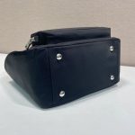 プラダ Re-Nylon トートバッグ 1BG582 プラダ Re-Nylon トートバッグ 1BG582