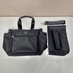 プラダ Re-Nylon ベビーバッグ 1BG102 プラダ Re-Nylon ベビーバッグ 1BG102