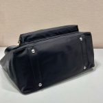 プラダ Re-Nylon ベビーバッグ 1BG102 プラダ Re-Nylon ベビーバッグ 1BG102