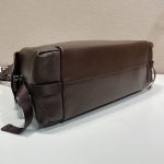 プラダ エクスプローラ レザーショルダーバッグ 2VH204_2HE8 プラダ エクスプローラ レザーショルダーバッグ 2VH204_2HE8