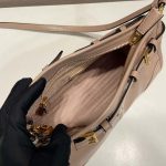 プラダ レザーショルダーバッグ 1BH215 プラダ レザーショルダーバッグ 1BH215