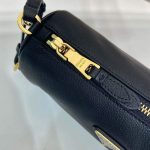 プラダ レザー ミニバッグ ショルダーバッグ 1BC239 プラダ レザー ミニバッグ ショルダーバッグ 1BC239