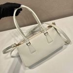プラダ ミディアム サフィアーノレザーバッグ 1BA457_F0K74 プラダ ミディアム サフィアーノレザーバッグ 1BA457_F0K74