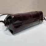 プラダ ボニー ミディアム レザー ハンドバッグ 1BA486 プラダ ボニー ミディアム レザー ハンドバッグ 1BA486