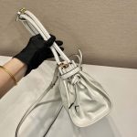 プラダ ミディアム レザー ハンドバッグ 1BA426 プラダ ミディアム レザー ハンドバッグ 1BA426