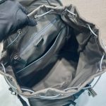 プラダ Re-Nylon xレザー バックパック 2VZ108 プラダ Re-Nylon xレザー バックパック 2VZ108