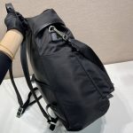 プラダ Re-Nylon xレザー バックパック 2VZ108 プラダ Re-Nylon xレザー バックパック 2VZ108