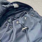 プラダ Re-Nylon xレザー バックパック 2VZ108 プラダ Re-Nylon xレザー バックパック 2VZ108