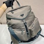 プラダ Re-Nylon xレザー バックパック 2VZ108 プラダ Re-Nylon xレザー バックパック 2VZ108